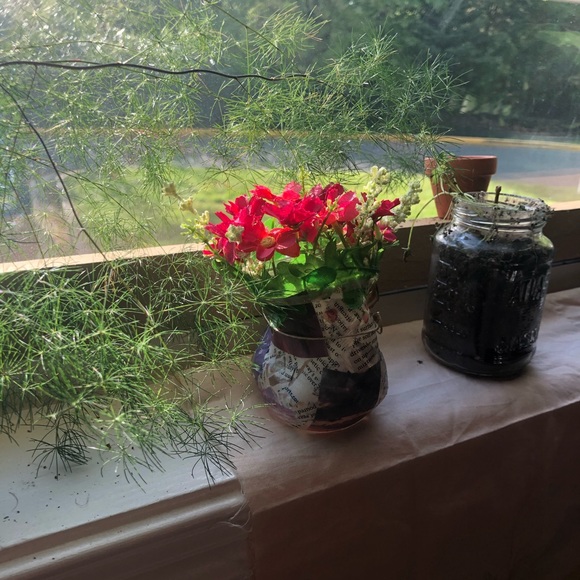 Whimsical Curvy Faux Floral Decor Jar - Picture 8 of 16